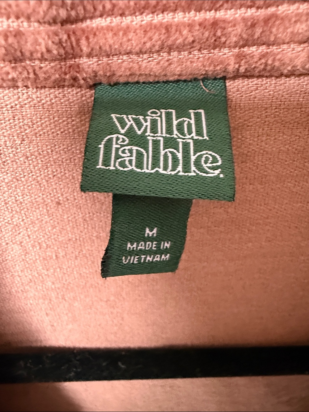 Wild Fable Corduroy Button Down size M - Picture 3 of 3